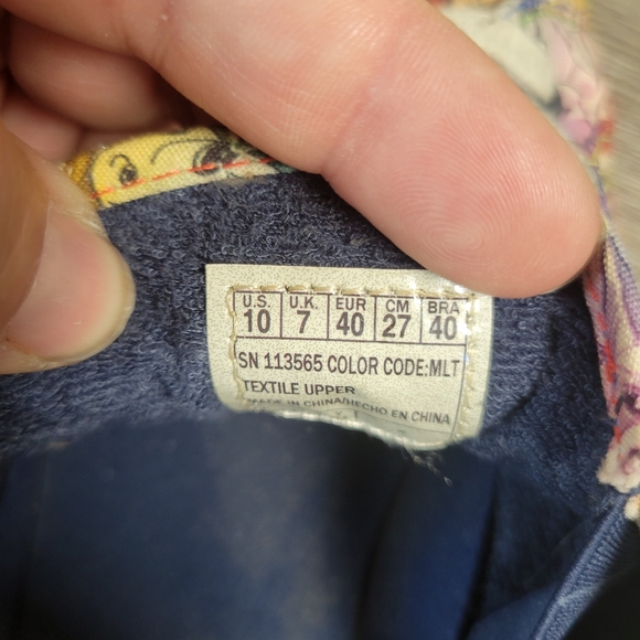 Bob's by Skechers Rainbow Dog Sneakers Women's Size 10 - Picture 7 of 7